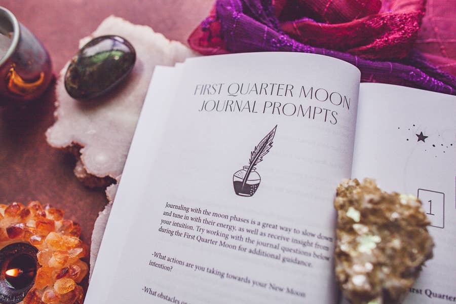Lunar Intentions Book
